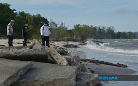 Penentuan garis pantai menggunakan citra resolusi. Bernama Pantai Kampung Tanjung Aru Nelayan Di Labuan Diancam Hakisan Serius