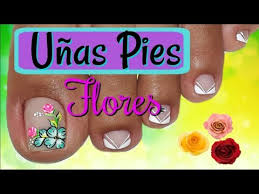 Las uñas acrílicas son una excelente manera de lograr uñas largas e impecablemente cuidadas. Decoracion De Unas Flores Como Pintar Flores Facil Flowers Nail