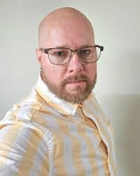 Robert Bazzle's Instagram, Twitter & Facebook