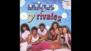 Protagonizada por michelle vieth, angélica vale, ludwika paleta, adamari lópez, arath de la torre, gabriel soto, johnny lozada y rodrigo vidal, con las participaciones antagónicas de joana benedek, alejandro ávila, ricardo silva, susana gonzález, carlos miguel, jorge robles. Amigas Y Rivales Cd Ellas Arath De La Torre Youtube