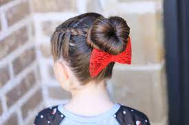 How to Create a Love Bun | Valentine's Day Hairstyles - Cute Girls  Hairstyles