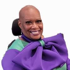 Kym Barrington's Instagram, Twitter & Facebook