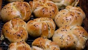 Acma Turkische Gefullte Brotchen Rezept Foodblog Aus Der Pfalz Gefullte Auberginen Rezepte Lecker Schmecker Rezepte