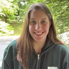 Ariane Thomas's Instagram, Twitter & Facebook