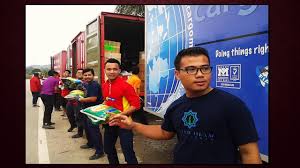 Dapatkan berita terkini yang diambil terus dari facebook sekolah islam darul ehsan program zakat pendapatan/simpanan dan perniagaan melalui simde untuk makluman, pihak sekolah telah mengadakan usahasama dengan majlis agama islam (maips) untuk kemudahan pembayaran. Yide Program Agihan Bantuan Dan Aktiviti Bersama Yayasan Islam Darul Ehsan Youtube