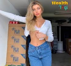 Our next mad monday weekend will start on saturday, dec 4th and run on sunday, dec 5th and monday, dec 6th. Amelie Zilber Workout Routine And Diet Plan 2020 Health Yogi Amelie Indie Outfits Fashion