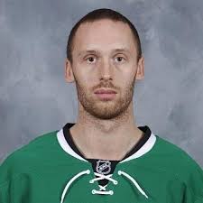 Derek Hulak (@dhulak89)