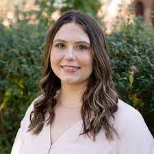 Denise Peyton's Instagram, Twitter & Facebook