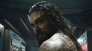 Jason momoa said he couldn't get work after starring in season one of hbo's game of thrones. the actor played the dothraki warlord khal drogo, who weds emilia clarke's daenerys targaryen but is. Jung Und Unschuldig Jason Momoa Ist Auf Fotos Von Baywatch Oder Als Marvels Drax Nicht Wiedererkennbar