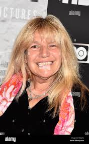 Robin byrd hi-res stock photography and images