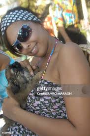 48 fotos e imágenes de alta resolución de Amira Amro