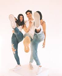 Pin By Dana Althawadi On Charli Damelio Favorite Celebrities American Girl Tumblr Photography
