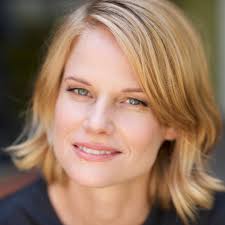Joelle Carter