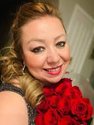 Aneta Augustyn's Instagram, Twitter & Facebook