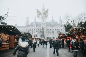 People of vienna is in vienna, austria. Hd Wallpaper People Walking Around At The Gift Shop In Vienna Austria Crowd Wallpaper Flare