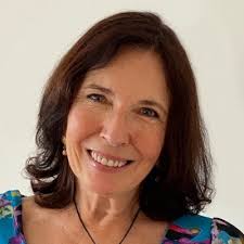 Catherine Ventura's Instagram, Twitter & Facebook