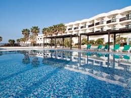Un hotel con encanto en la costa de almería. Hotel Barcelo Cabo De Gata Buchen El Toyo Ab In Den Urlaub De