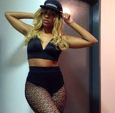 Facebook'ta thick and booty of mzansi'nin daha fazla içeriğini gör. South African Female Celebs Who Are Thick And Proud Okmzansi