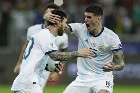 Este lunes por la mañana lionel scaloni, director técnico del seleccionado argentino, dio la lista de convocados. De Paul A Messi Lo Miro Pero No Para Copiarlo Sino Para Seguirlo Y Ver Que Necesita Tyc Sports En 2020 Messi Lionel Messi Futbol De Primera