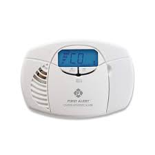 We've evaluated many carbon monoxide detectors to find the most effective models available. First Alert Co410 Battery Powered Carbon Monoxide Alarm With Digital Display Walmart Com Walmart Com