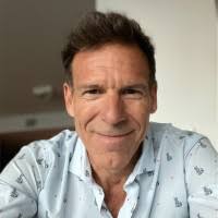 28000+ profilů „Albrecht“