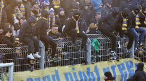 The initial corner odds is 9. Fussball Leipzig Nach Affenlauten Lok Leipzig Muss 3000 Euro Zahlen Sport Sz De
