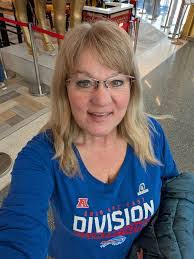 Mary Suman's Instagram, Twitter & Facebook