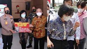 Polda sumatera selatan menangkap salah satu anak akidi yaitu heriyanti, yakni anak bungsu akidi tio dijemput langsung dir intelkam polda sumsel, kombes pol ratno kuncoro ke mapolda sumsel. Z1suddez5vv64m