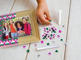 ‪8 Easy DIY Crafts Using Materials You Already Have at Home – Purple Ladybug‬‏