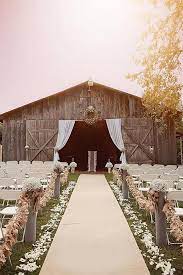 18 Perfect Country Rustic Barn Wedding Decoration Ideas Oh Best Day Ever Barn Wedding Decorations Rustic Barn Wedding Decorations Rustic Barn Wedding