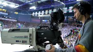 Amazon's choice for tv camera. Por Que Las Camaras De Television Son Tan Grandes Y Caras