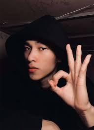 TikToker 22 tuổi có 5 triệu người theo dõi lộ thu nhập "9 con số" mỗi tháng  là ai?