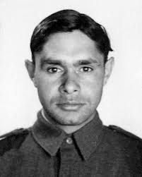 DYCE KENNETH DOUGLAS : Service Number