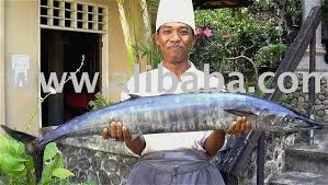 Dagingnya yang putih cocok digunakan sebagai bahan dasar pengolahan berbagai makanan. Tenggiri Spanish Mackerel Products Malaysia Tenggiri Spanish Mackerel Supplier