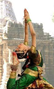 Bollywood beauty salon in mountain view, california is committed to client satisfaction and hope that your experience with us exceeds your expectations. Culture Indian Dance Indian Classical Dance Dance Of India
