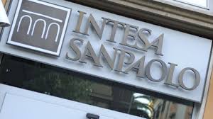 Intesa sanpaolo 800 303 300. Intesa Sanpaolo E Ubi I Big Del Credito A Confronto La Repubblica
