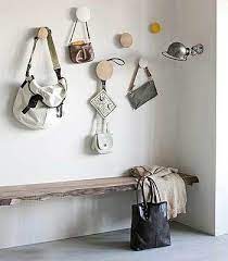 狭くてもおしゃれに見せるちょっとのコツ 賃貸マンションの 玄関 インテリア キナリノ 玄関のアイデア インテリア フック おしゃれ