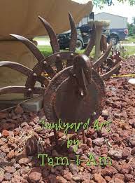 Scrap Metal Yard Art Turkey Made From Rotary Hoe Disk And Other Pieces Of Scrap Metal Scrap Metal Art Metal Yard Art Metal Art
