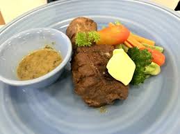 لا تفوتوا هذه الوصفة اللذيذة لماستر شيف طارق. Pan Grilled Beef Tenderloin With Chimichurri Sauce Picture Of Taft The Artisan Food Trail Restaurant Bar Kuala Lumpur Tripadvisor