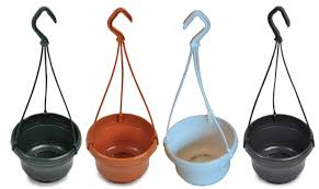 Water hanging plants with a few ice cubes, rather than the watering pail. 10 X Small Liliane 14cm Hanging Plant Pots With Non Detachable Drip Trays Ebay