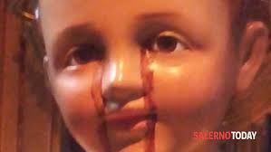 Cava, lacrime di sangue del Bambinello: assolto Fra Gigino