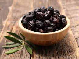 Olive Nere Al Forno La Ricetta Dell Antipasto Siciliano Ricette Olive Cibo Siciliano