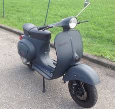 It is the most popular central european color standard used today. Vespa V50 Ral 7016 Anthrazitgrau Matt Vespa Farben Vintage Vespa Vespa Scooter