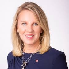 Carol Paquet's Instagram, Twitter & Facebook