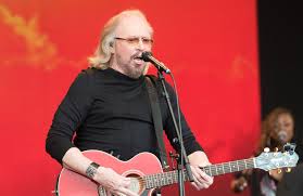 Barry Gibb desvela su secreto para seguir actuando en directo