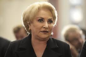 Klaus iohannis szerint viorica dancila alkalmatlan a feladatára, és ez sérülékennyé tette románia kormányát. Viorica DÄncilÄ Intr O Rochie TransparentÄ La Bruxelles Ce S A VÄzut Click