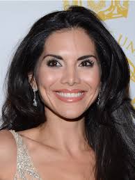 Joyce Giraud