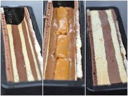 Buche Biscuit Cuillere Mousse Chocolat Noir Et Insert Caramel Dans La Cuisine D Audinette Biscuit Cuillere Recette Buche Chocolat Mousse Au Chocolat