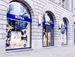 Das nivea haus liegt ruhig im wunderschönen hamburger stadtteil eppendorf und bietet entspannung pur. Ein Besuch Im Nivea Haus In Berlin Luxusbeautyblog Com