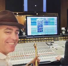 Kenneth Lovell's Instagram, Twitter & Facebook